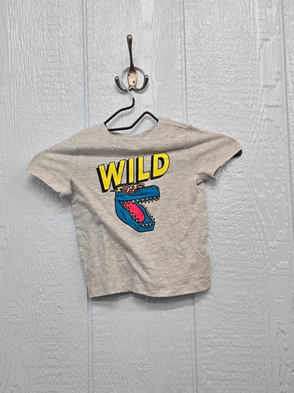 NWT 18/24 Months Old Navy Heather Gray 'WILD' Dinosaur Graphic Tee